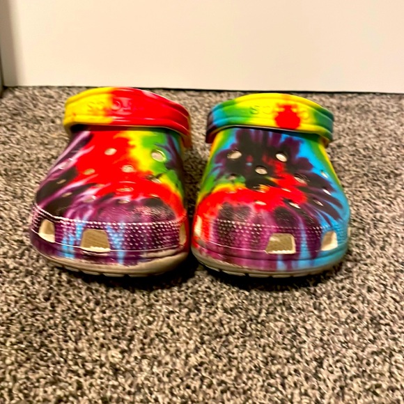 crocs multi colored - Picture 1 of 4